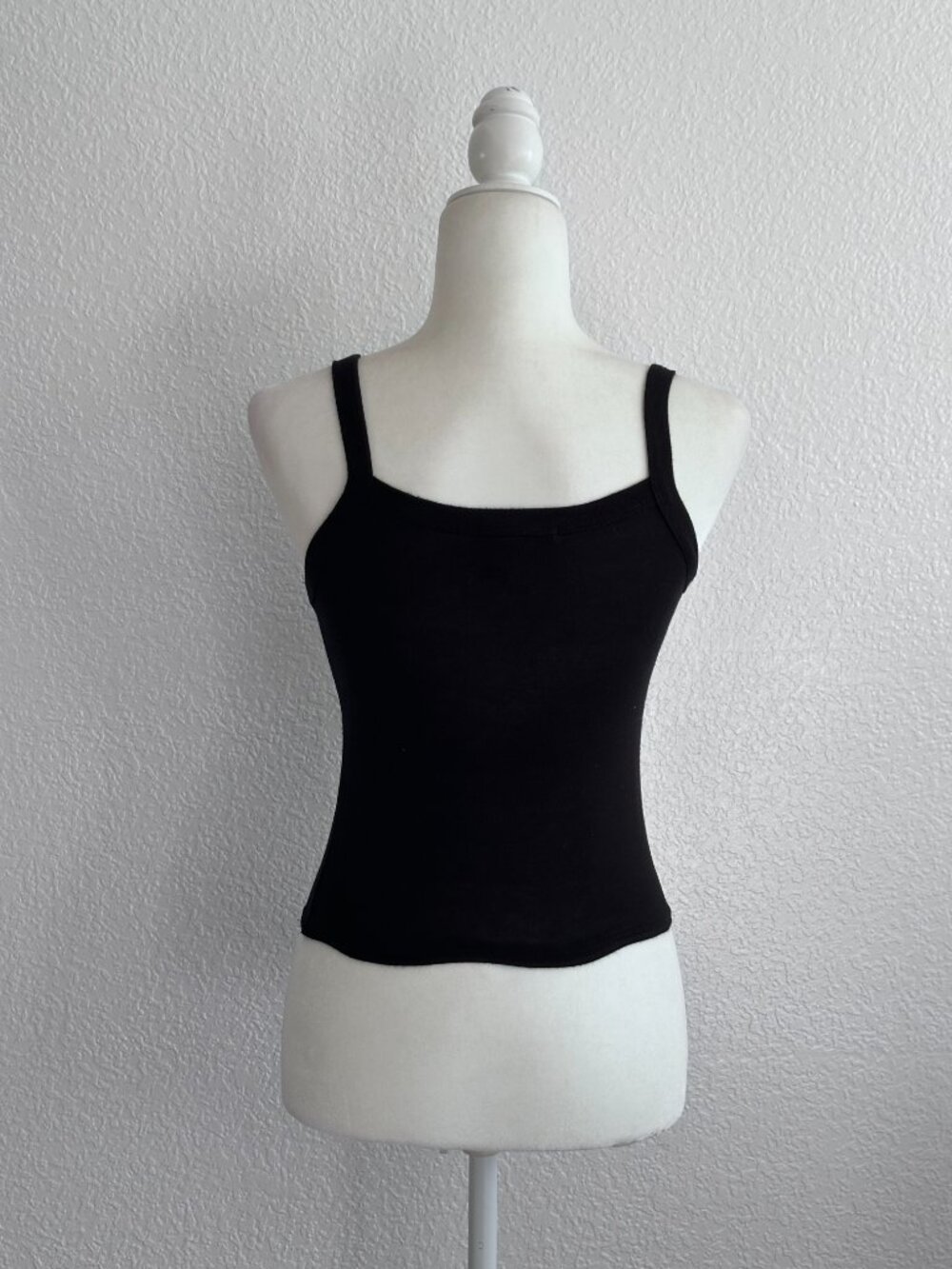 XXI Black Ribbed Tank Top Size M Stretch Fitted Basic Layering Essential - Picture 5 of 7